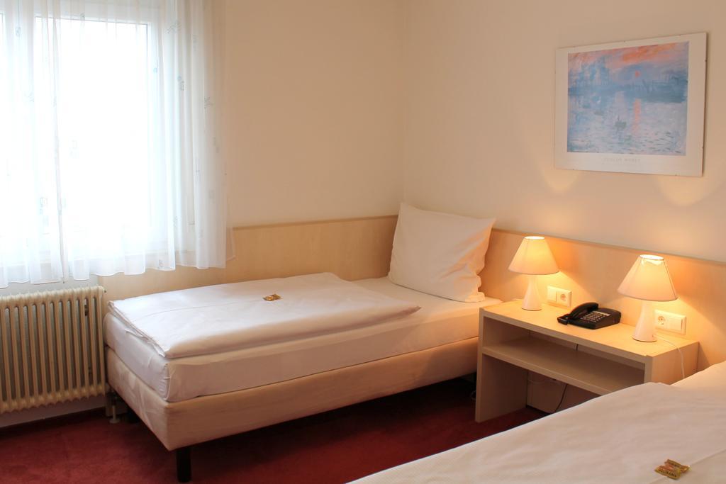 Hotel Am Bad اسلنغن المظهر الخارجي الصورة